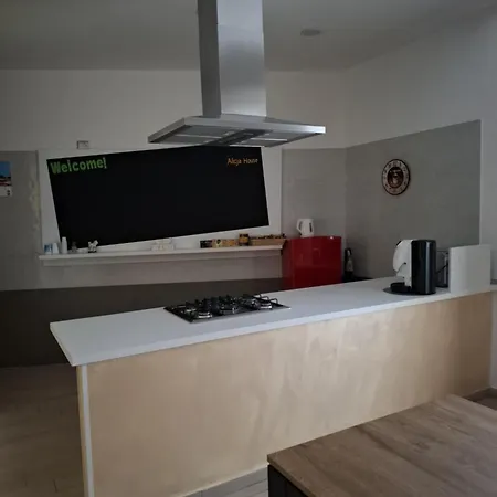 Alicja House